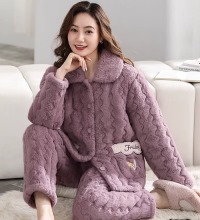 冬季三层夹棉加绒加厚睡衣 - 多色可选